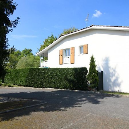 Jardin Du Bourg Apartment Lanton Exterior foto